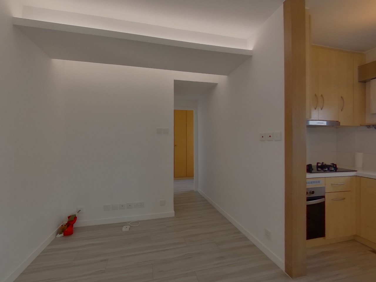 CNT BISNEY Medium Floor Zone Pok Fu Lam