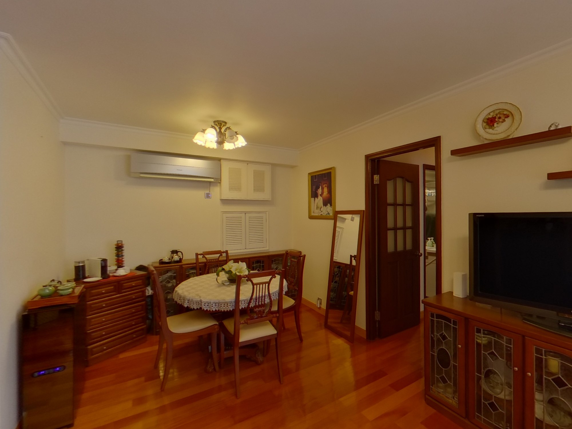 KORNHILL Block H (flat 1 - 8) Low Floor Zone Flat 8 Quarry Bay/Kornhill/Taikoo Shing