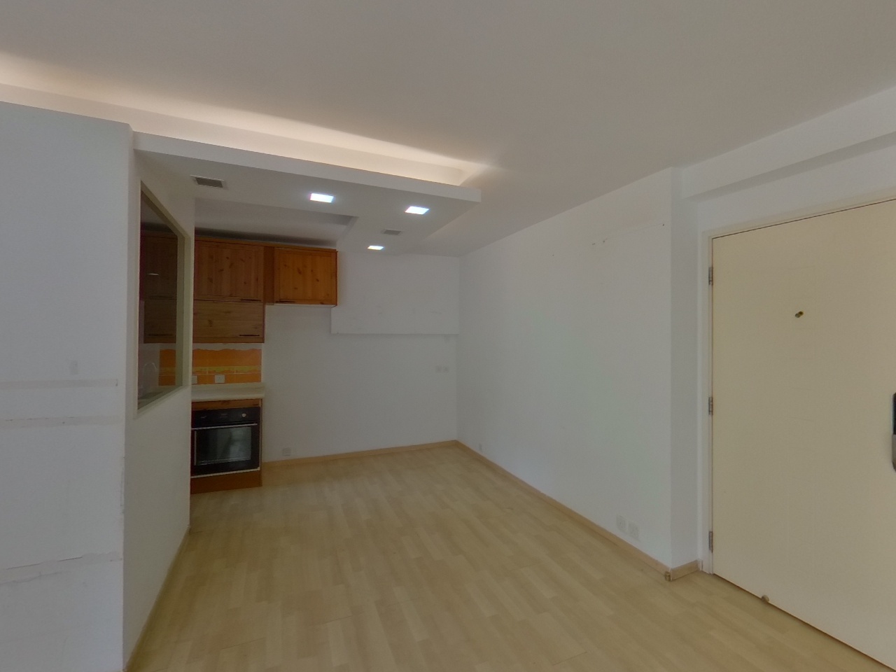 KORNHILL Block B (flat 1 - 8) Low Floor Zone Flat 5 Quarry Bay/Kornhill/Taikoo Shing