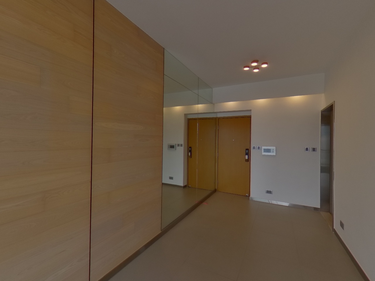 CITE 33 Very High Floor Zone Flat D Mong Kok/Yau Ma Tei