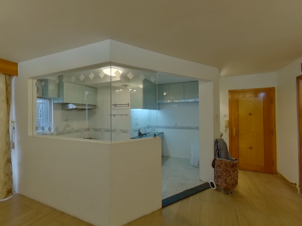 MEI FOO SUN CHUEN Phase 8 - 98-100 Broadway Flat A Mei Foo/Wonderland Villas