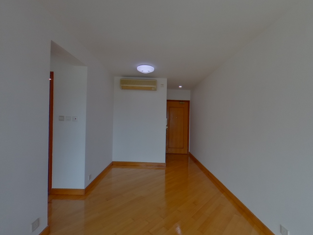 VILLA BY THE PARK Block 5 Medium Floor Zone Flat G Yuen Long
