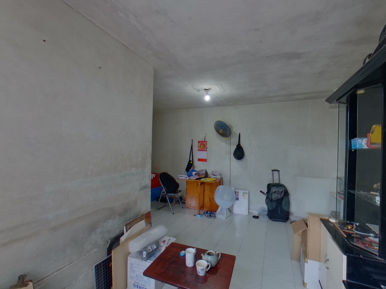 青泰苑 通泰阁 (D座) 低层 01室 青衣
