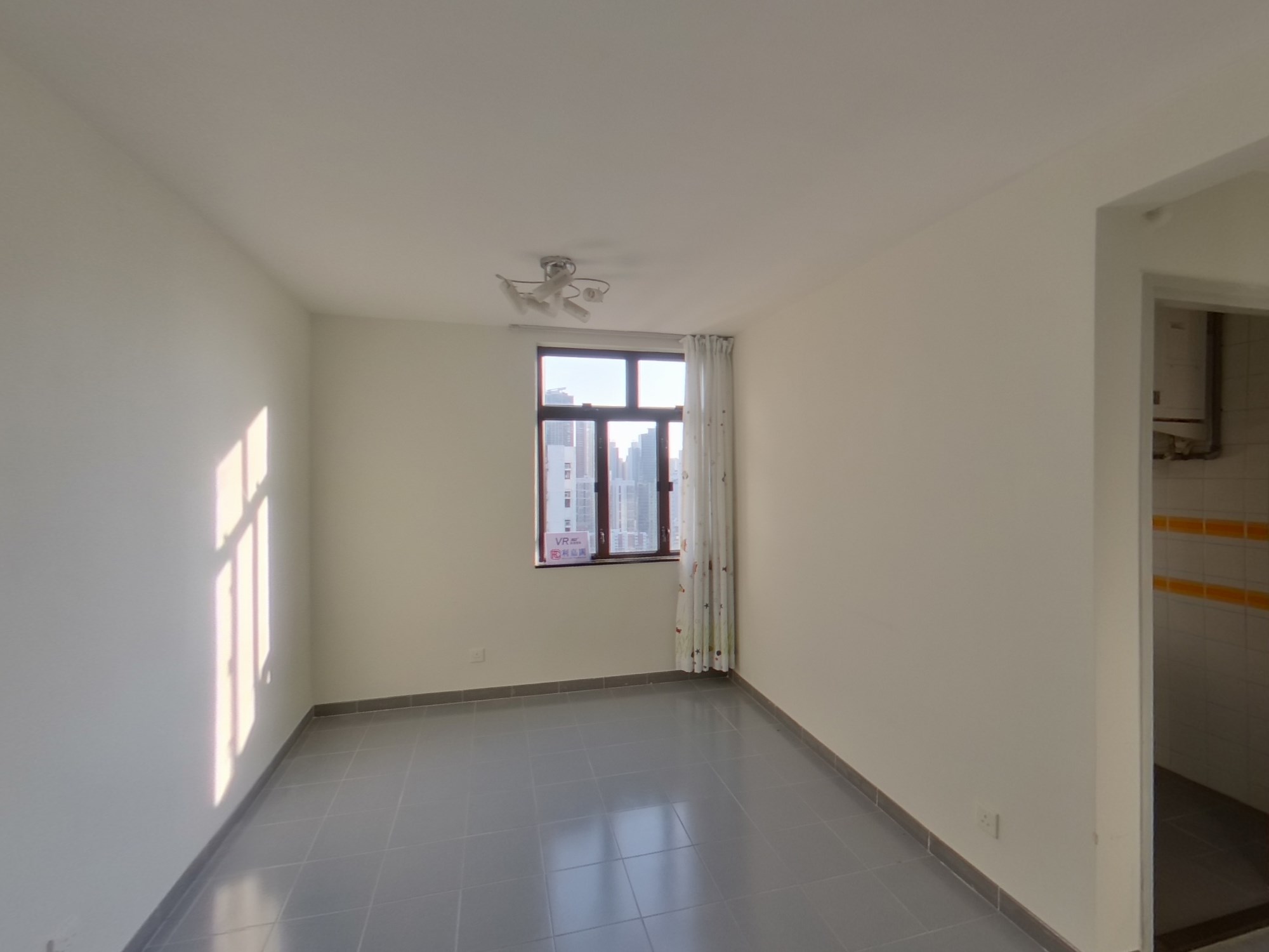 LUK YEUNG SUN CHUEN Block J Very High Floor Zone Flat 03 Tsuen Wan