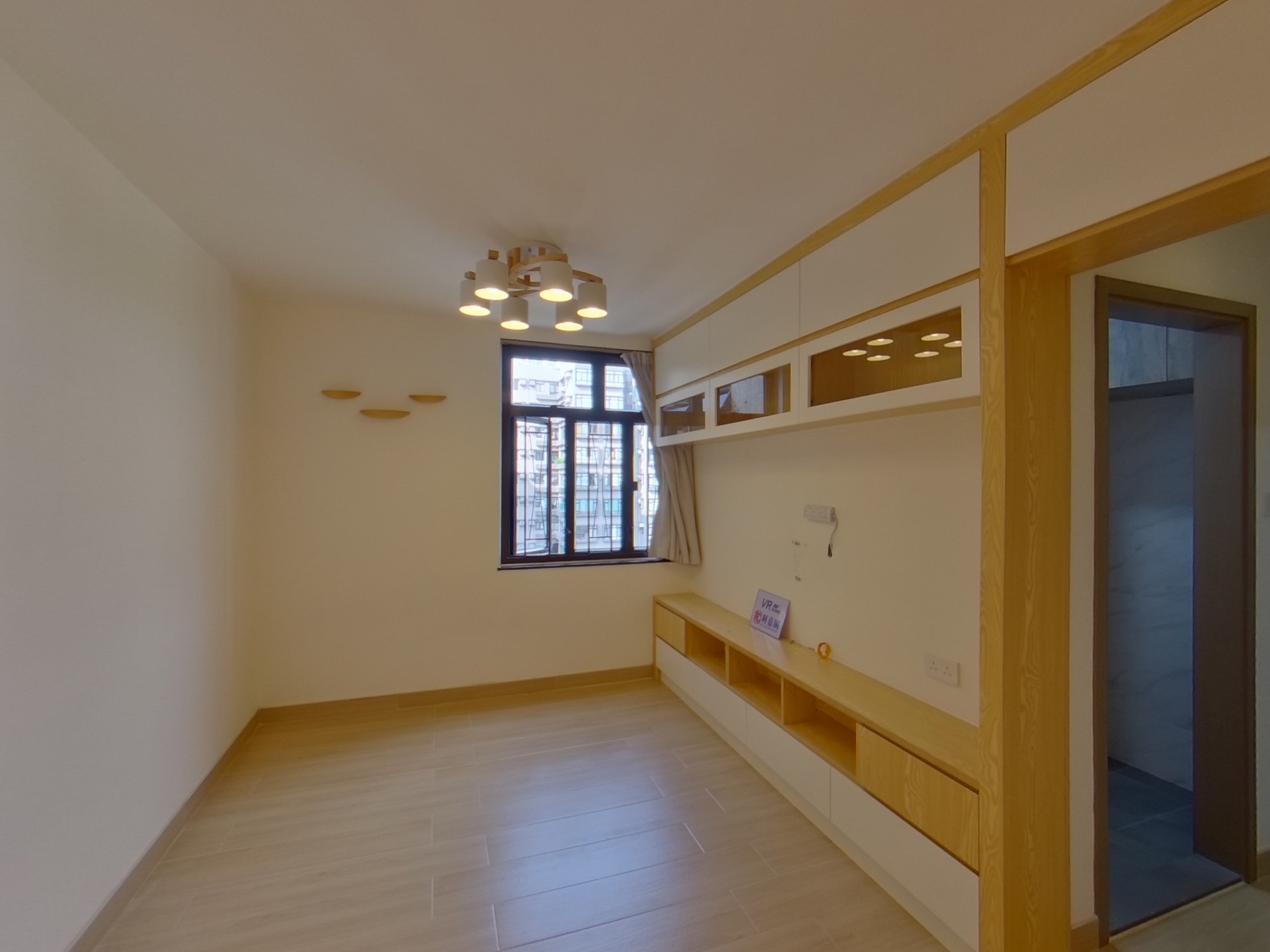 LUK YEUNG SUN CHUEN Block D Very High Floor Zone Flat 07 Tsuen Wan