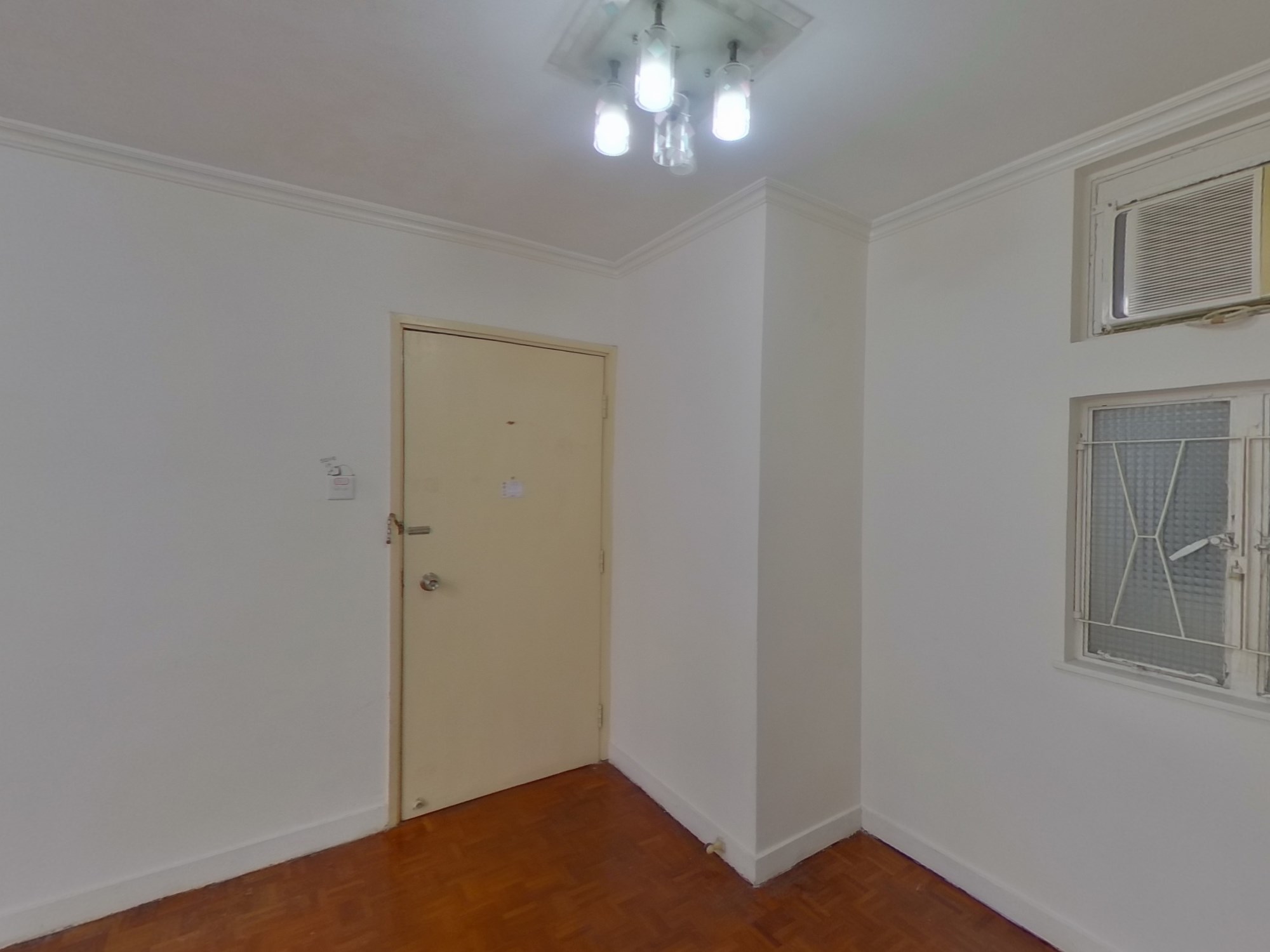 LUK YEUNG SUN CHUEN Block H Low Floor Zone Flat 02 Tsuen Wan