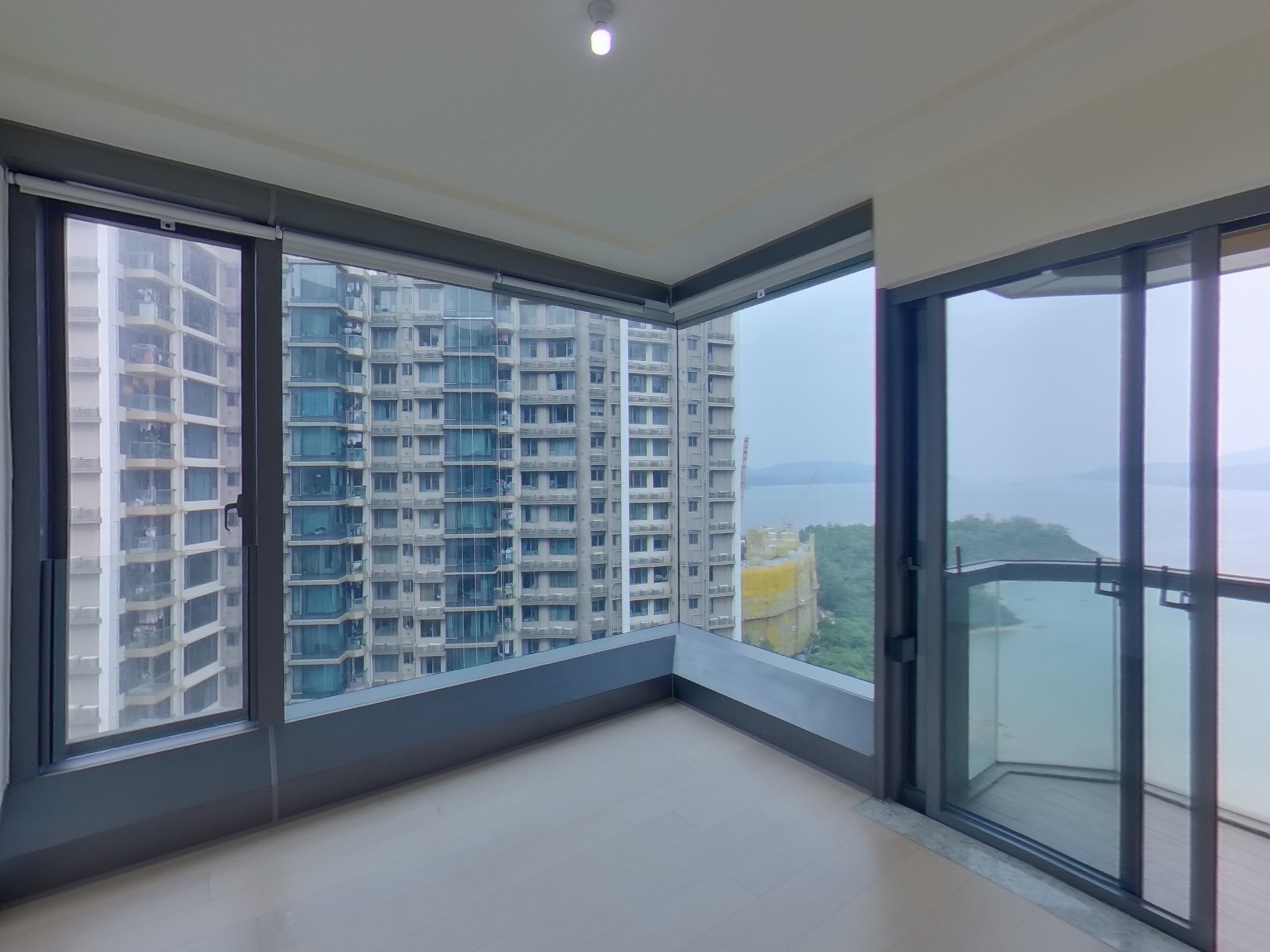 SEANORAMA Tower 3a High Floor Zone Flat D Ma On Shan