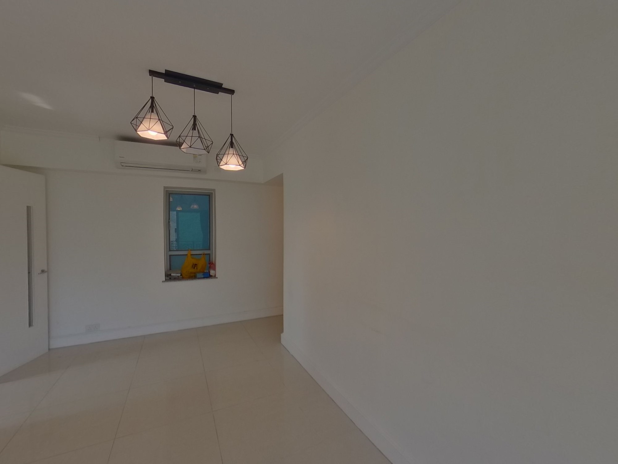 CARIBBEAN COAST Phase 3 Carmel Cove - Tower 9 High Floor Zone Flat D Tung Chung